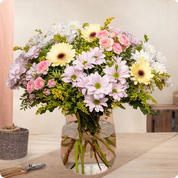 Ramo Luméa — elegancia floral pastel